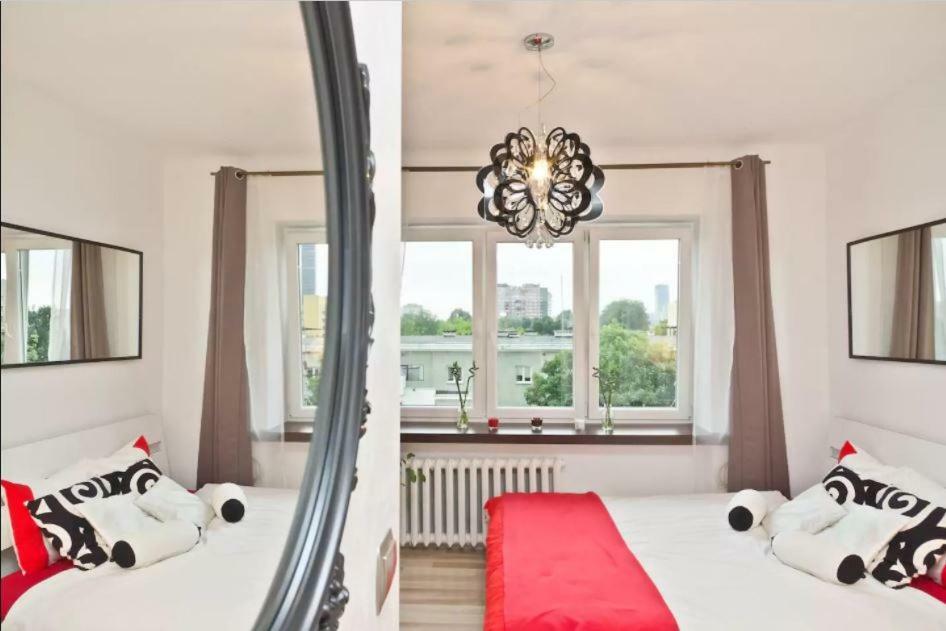 Wstapartments Mlynarska 13 Warschau Buitenkant foto